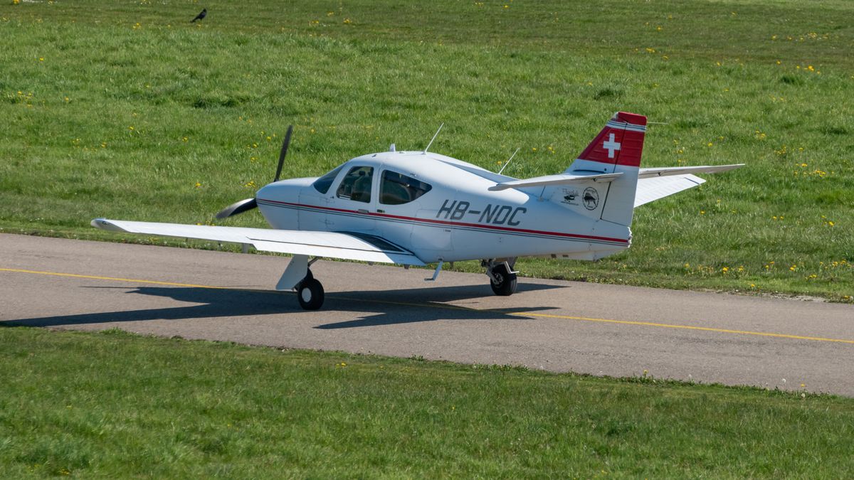 Jakýkoliv let přes Alpy je velmi rizikový, říká pilot k pádu letadla s Čechy